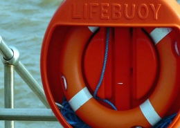 معرفی تجهیزات نجات در دریا